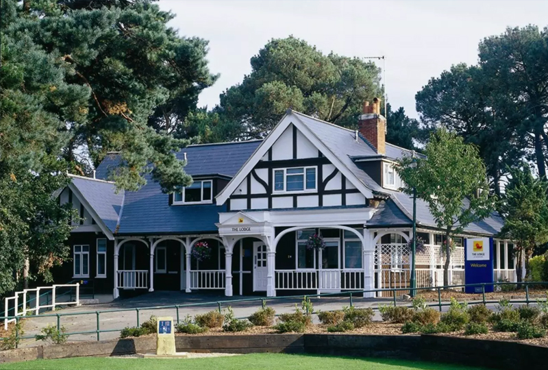 Total Therapy, The Club at Meyrick Park
